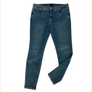 J. Crew 8" mid rise skinny jeans size 29